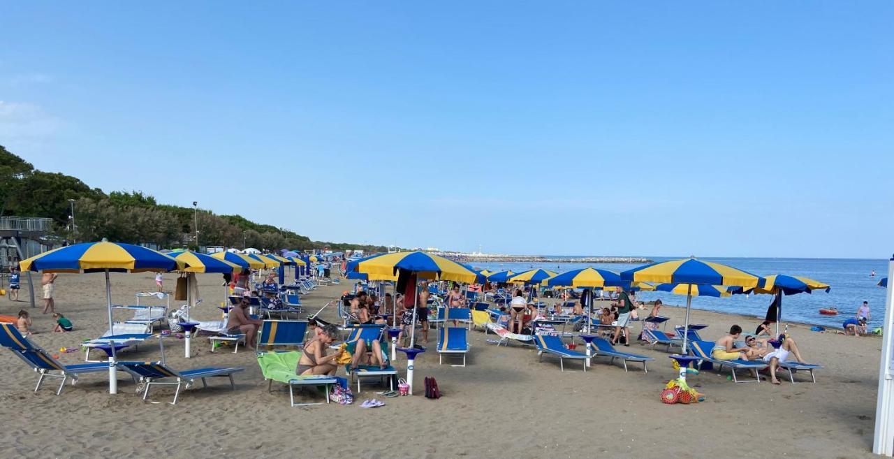 Appartamento A Cavallino Bagian luar foto