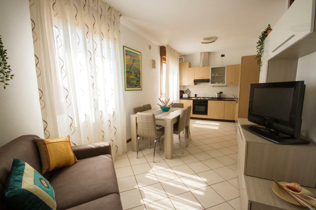 Appartamento A Cavallino Bagian luar foto